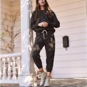 The Great. Swiss dot crop sweats. NWOT.